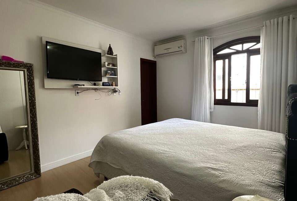 24db4ea2-863a-4bc7-848e-e13d60e718a7