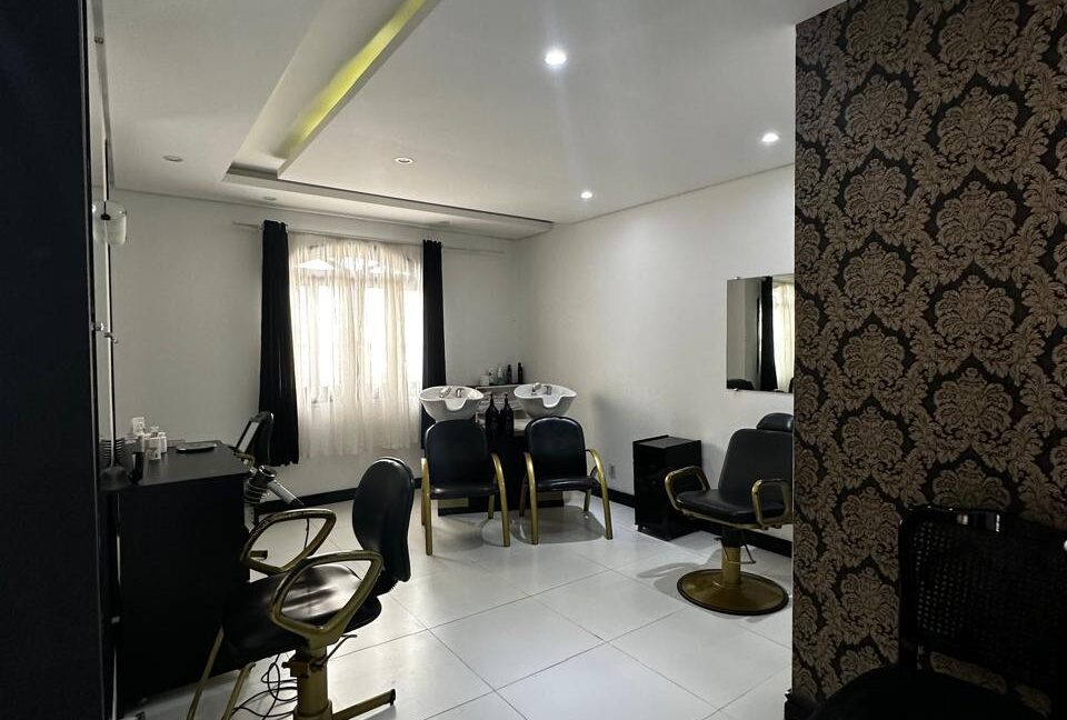 56cf8f4c-8e6e-4e63-a080-a8143a5ddde5